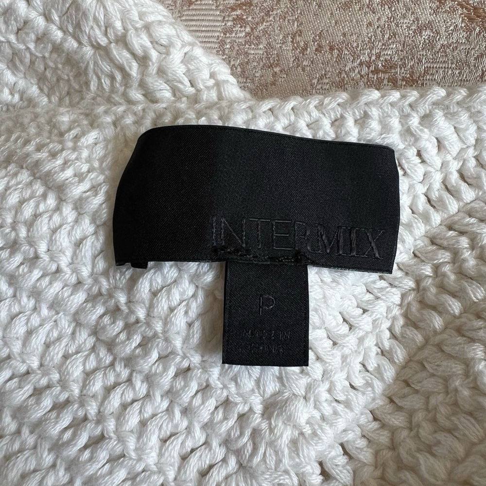 INTERMIX CROCHET HALTER TOP SIZE P - Picture 4 of 5